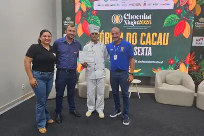notícia: Adepará fortalece cadeia produtiva do cacau com entrega de certificado para agroindústria de chocolate artesanal em Altamira