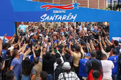 notícia: Governadora Hana Ghassan entrega Usina da Paz de Santarém 