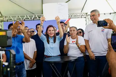 notícia: Governadora Hana Ghassan garante asfalto para 16 municípios do Baixo Tocantins e Lago de Tucuruí