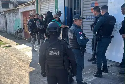 notícia: Ação conjunta prende suspeitos de roubo com refém em Ponta de Pedras, na Ilha do Marajó