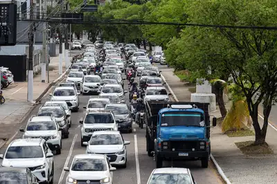 notícia: Pagamento de IPVA com desconto em placas 78 a 98 vai até dia 20 de julho