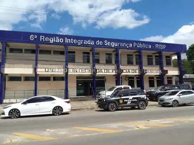 notícia: Polícia Civil prende homem por tentativa de feminicídio em Capanema 