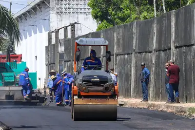 notícia: Governo do Pará avança com obras de asfaltamento em Icoaraci