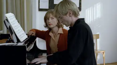 notícia: 'Narciso' e 'A Professora de Piano' estreiam no Cine Líbero Luxardo em Belém