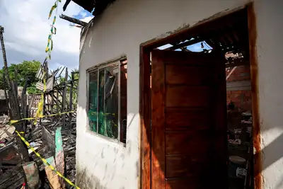 notícia: Famílias vítimas de incêndio em Icoaraci são cadastradas para receber benefício habitacional Sua Casa