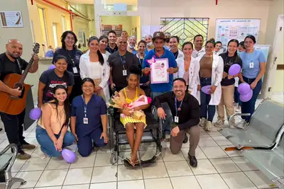 notícia: Bebê prematura extrema recebe alta após 105 dias internada na UTI Neonatal em Tucuruí