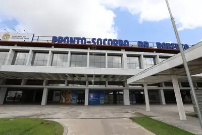 notícia: Após 202 dias de internação, paciente recebe alta no Pronto-Socorro Estadual