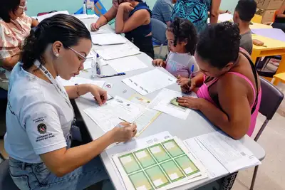 notícia: Seju leva serviços de cidadania a moradores do bairro da Cremação, em Belém