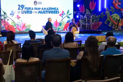 notícia: Escritores Renato Noguera e Daniel Leite conversam sobre literatura infantil e relações amorosas 