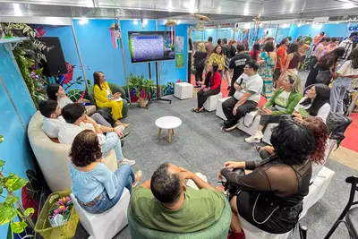 notícia: Fundação Cultural debate projetos finalistas do Prêmio Viva Leitura na Feira Pan-Amazônica do Livro