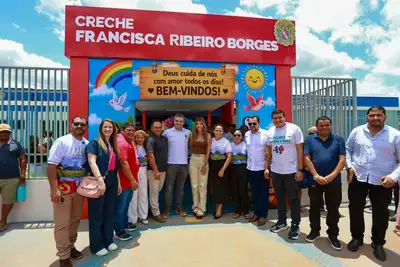notícia: Governo do Estado entrega nova creche ao município de Aurora do Pará