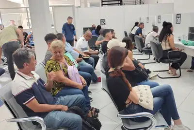 notícia: Feirão de Empregos do Sine abre mais de 40 vagas em rede de supermercados
