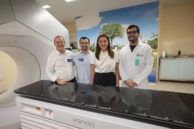 notícia: Governo do Estado entrega novo serviço de radioterapia do Hospital Regional de Castanhal 