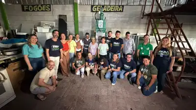 notícia: Semas fortalece a economia circular com apoio ao Movimento de Emaús com prensa enfardadeira